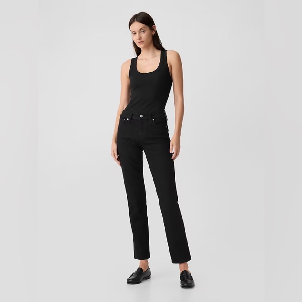 GAP Mid Rise Classic Straight Jeans